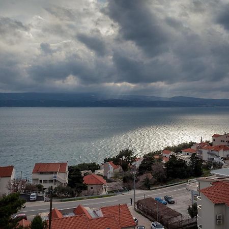 Apartments Toni Omiš Buitenkant foto