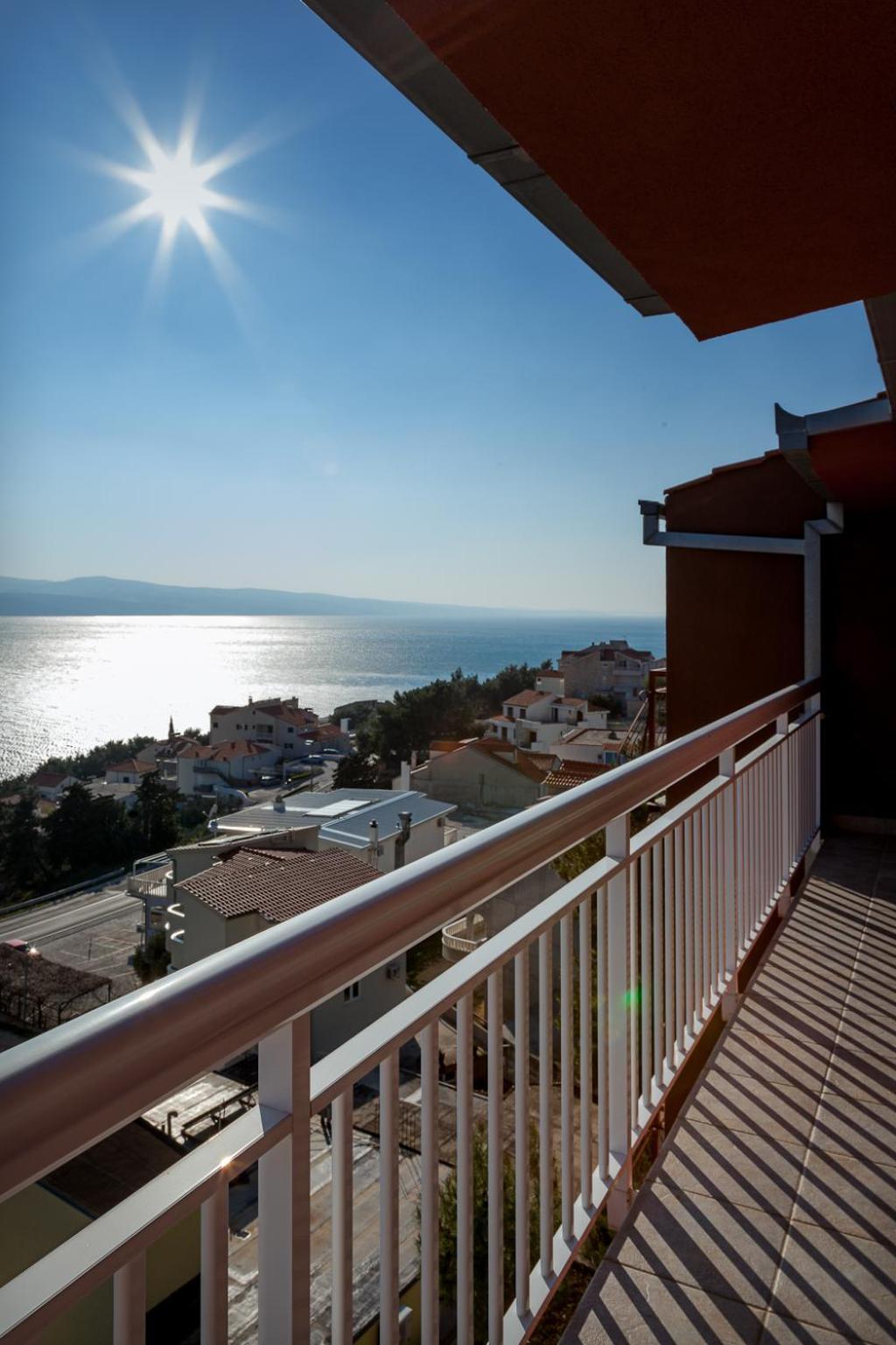 Apartments Toni Omiš Buitenkant foto